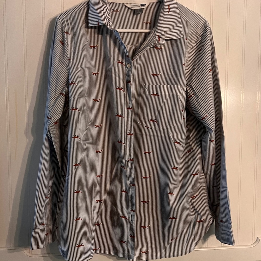Fox 🦊 patent blue and white button down shirt, large Old Navy